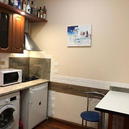Center City Apartment Odessa Exterior photo